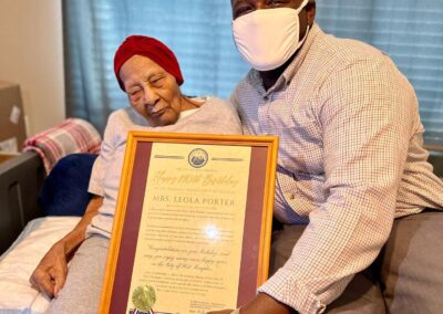 In August 2022, aged 110, with the Mayor of West Memphis, Marco McClendon. (Source: Facebook/City of West Memphis)